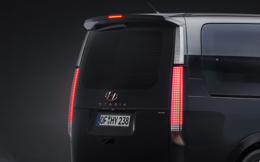 Дизайн STARIA | Футуристичний Мінівен | Богдан-Авто Черкаси - фото 15