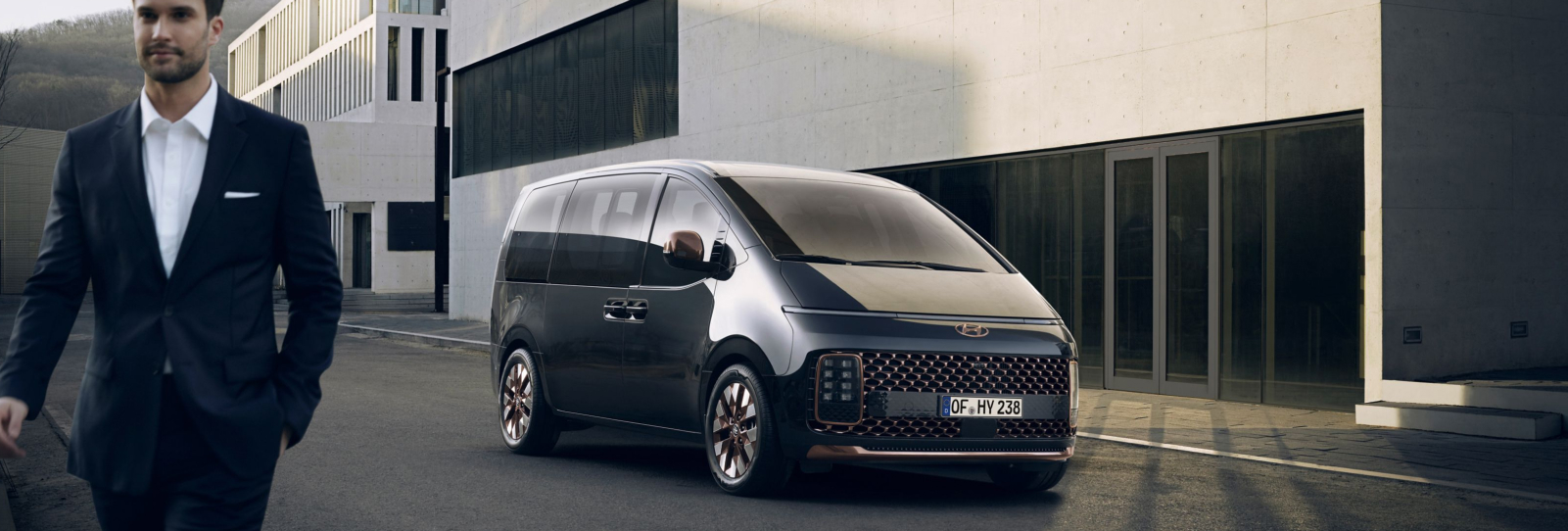 Дизайн STARIA | Футуристичний Мінівен | Богдан-Авто Черкаси - фото 6