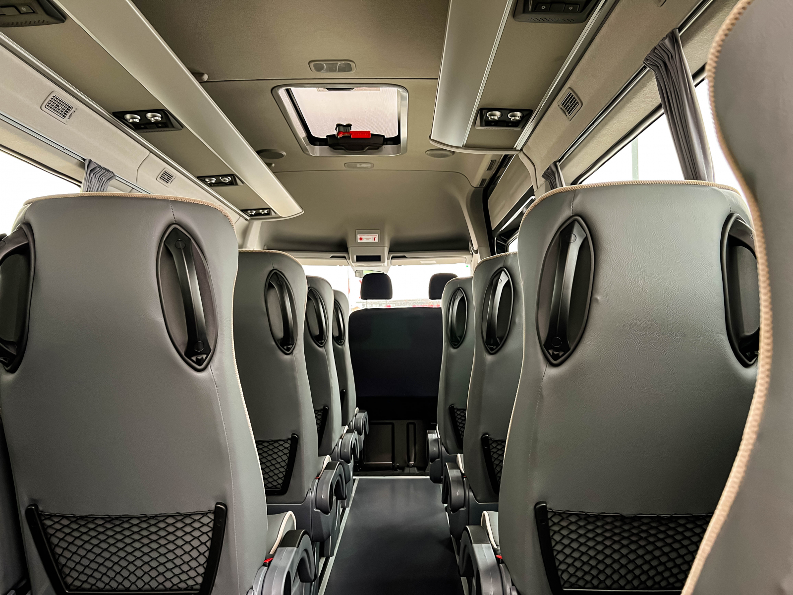 Hyundai H350 – мікроавтобус для комфортабельних пасажирських перевезень в наявності у автосалоні! | Богдан-Авто Черкаси - фото 10
